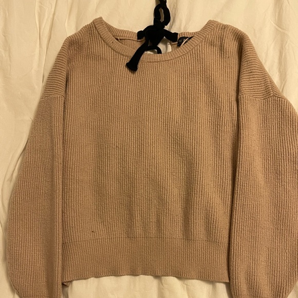 Beige Sweater - Picture 1 of 1